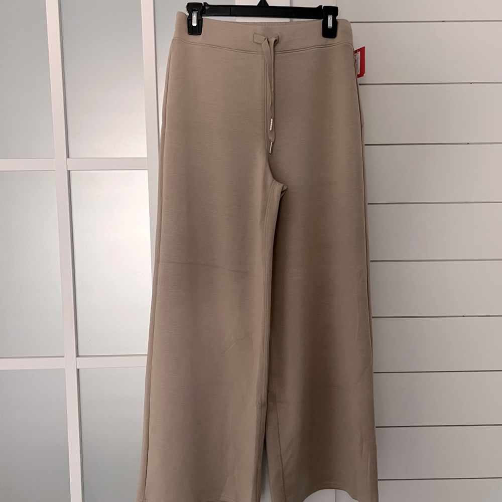 Spanx Air Essentials Crop Wide Leg Pants